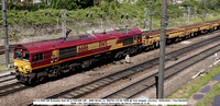 66116 DB Schenker Rail UK [JT42CWR GM – EMD Works no. 968702-116 04-1999] @ York Holgate Junction 2024-04-30 © Paul Bartlett w
