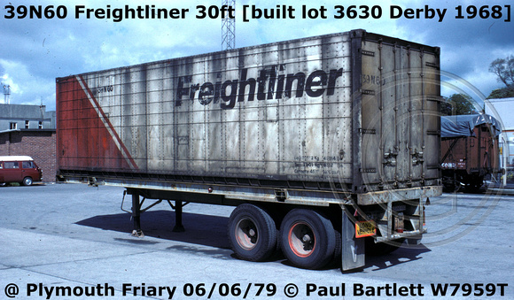 39N60 Freightliner 30ft