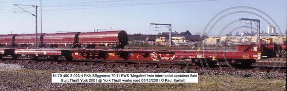 81 70 490 8 023-4 FKA Sffggmrrss EWS Twin @ York Thrall works yard 2001-05-01 � Paul Bartlett w