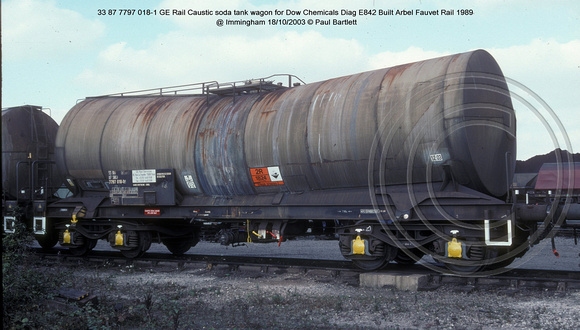 33 87 7797 018-1 GE Rail Caustic soda tank wagon @ Immingham 2003-10-18 � Paul Bartlett [1w]