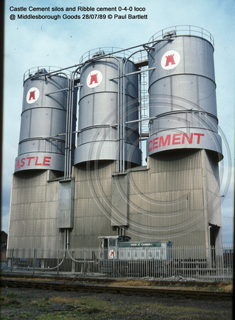 Castle Cement silos and loco @ Middlesborough Goods 89-07-28 � Paul Bartlett w