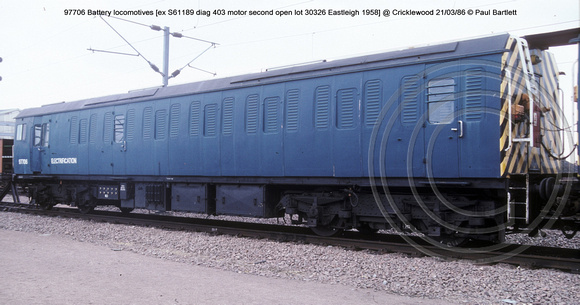 97706 Battery locomotives @ Cricklewood 86-03-21 � Paul Bartlett w