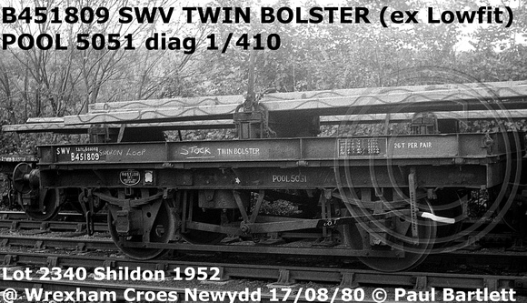 B451809 SWV TWIN BOLSTER ex Lowfit @ Wrexham Croes Newydd 80-08-17
