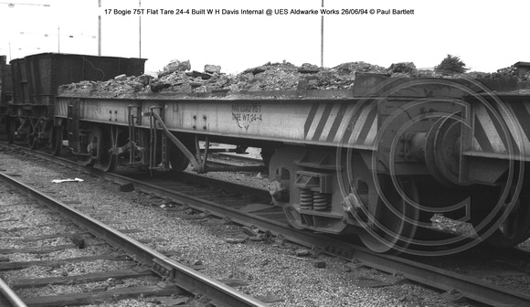 17 Bogie 75T Flat Internal @ UES Aldwarke Works 94-06-26 � Paul Bartlett [2w]