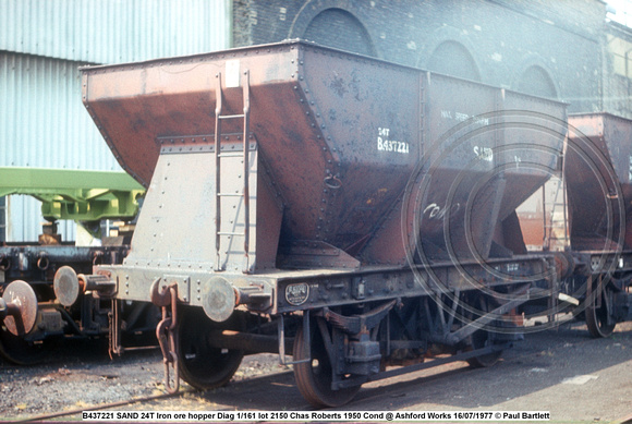 B437221 SAND 24T Iron ore hopper Diag 1-161 lot 2150 Chas Roberts 1950 Cond @ Ashford Works 1977-07-16 © Paul Bartlett w