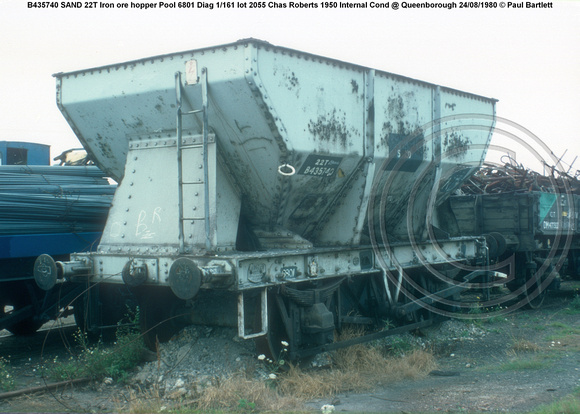 B435740 SAND 22T Iron ore hopper Pool 6801 Diag 1-161 lot 2055 Chas Roberts 1950 Internal Cond @ Queenborough 1980-08-24 © Paul Bartlett w