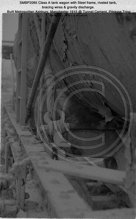 SMBP2065 tank wagon with Steel frame, riveted tank, bracing wires Built 1915 @ Tunnel Cement, Pitstone Tring 26-01-91 © Paul Bartlett [13w]