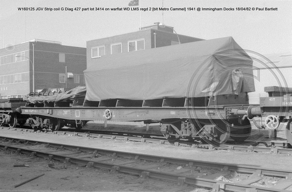 W160125 JGV Strip coil G Diag 427 part lot 3414 on warflat WD LMS regd 2 [blt Metro Cammel] 1941 @ Immingham Docks 82-04-18 © Paul Bartlett w