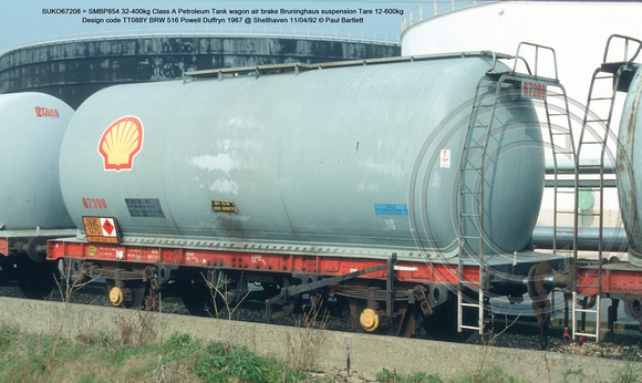 SUKO67208 = SMBP854 32-400kg Class A Petroleum Tank wagon air brake Design code TT088Y BRW 516 Powell Duffryn 1967 @ Shellhaven 92-04-11 © Paul Bartlett w