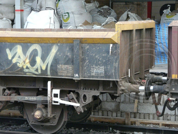 395346 MTA EWS conversion on tank wagon frame ex Limpet Tare 11-8 [c2007] @ York Station 2008-10-11 © Paul Bartlett [4w]
