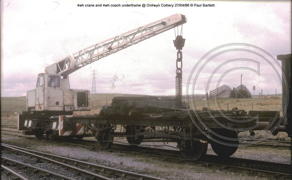 4wh crane and 4wh coach @ Onllwyn Colliery 86-04-27 � Paul Bartlett [1]