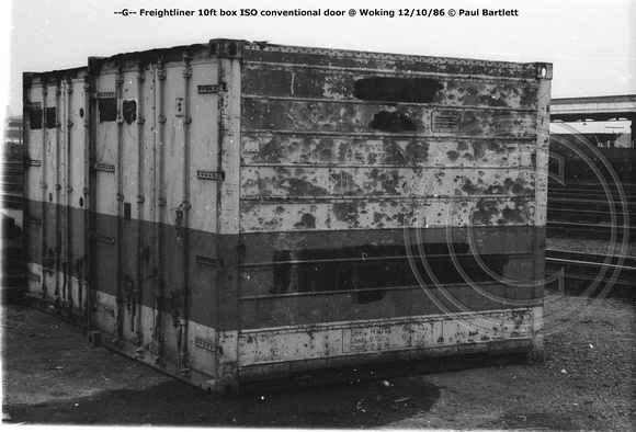 --G-- Freightliner 10ft box ISO @ Woking 86-10-12 © Paul Bartlett w
