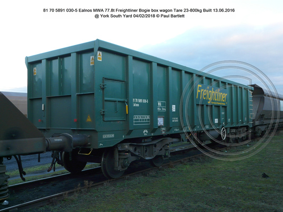 81 70 5891 030-5 Ealnos MWA 77.8t Freightliner Bogie box wagon Tare 23-800kg Built 13.06.2016 @ York South Yard 2018-02-04 © Paul Bartlett [01w]