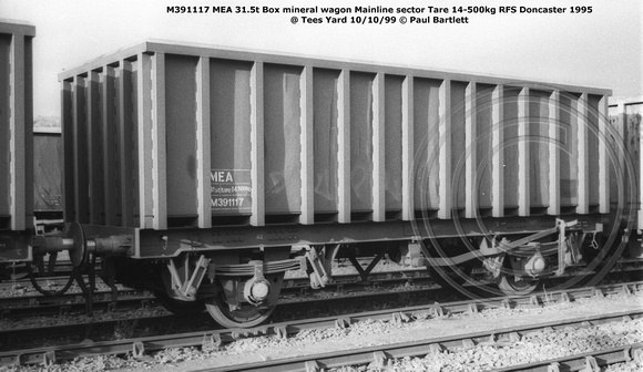 M391117 MEA Mainline @ Tees Yard 99-10-10 © Paul Bartlett (3w)