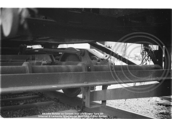 BB3303 bolster ex Consett Iron ore hopper @ Lackenby 89-07-28 © Paul Bartlett [12w]