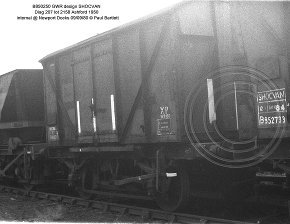 B850250 SHOCVAN GWR internal @ Newport Docks 80-09-09 � Paul Bartlett w