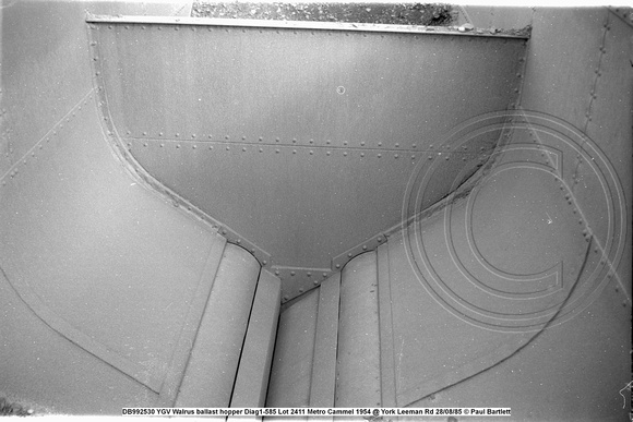 DB992530 YGV Walrus ballast hopper Diag1-585 Lot 2411 Metro Cammel 1954 @ York Leeman Rd 85-08-28 © Paul Bartlett w