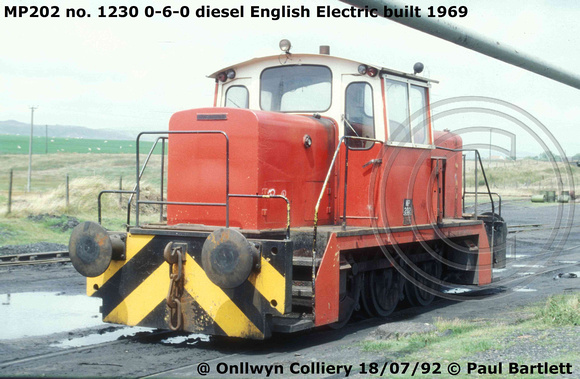 1 MP202 1230 EE diesel Onllwyn Colliery 92-07-18 © P Bartlett [1w]