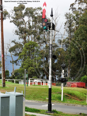 Signal at Emerald on Puffing Billy Railway 19-09-2014 � Paul Bartlett