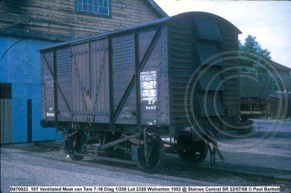 B870023  10T Ventilated Meat van Tare 7-18 Diag 1-250 Lot 2320 Wolverton 1952 @ Staines Central SR 68-07-22 © Paul Bartlett w