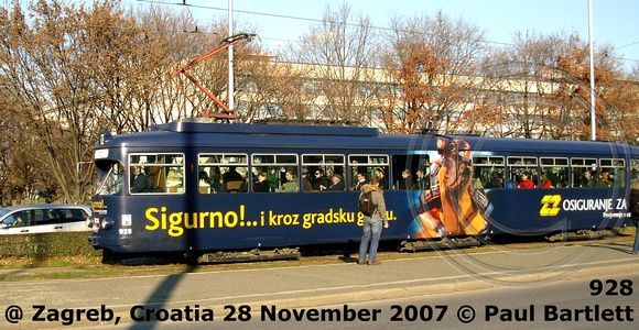 928  tram @ Zagreb Croatia 2007-11-28