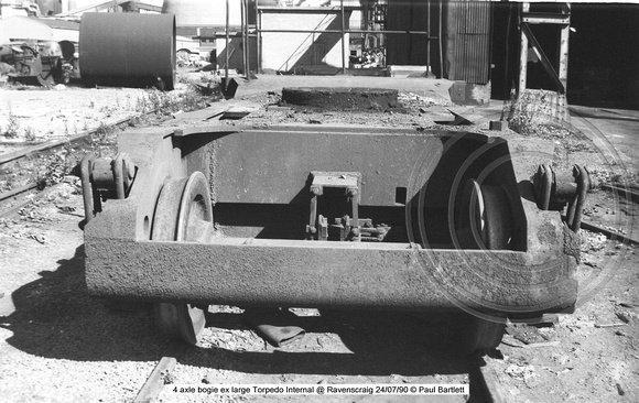 4 axle bogie ex Torpedo Internal @ Ravenscraig BSC 90-07-24 © Paul Bartlett [2w]