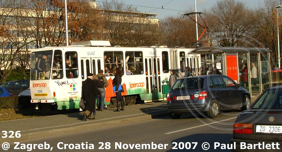 326  tram @ Zagreb Croatia 2007-11-28