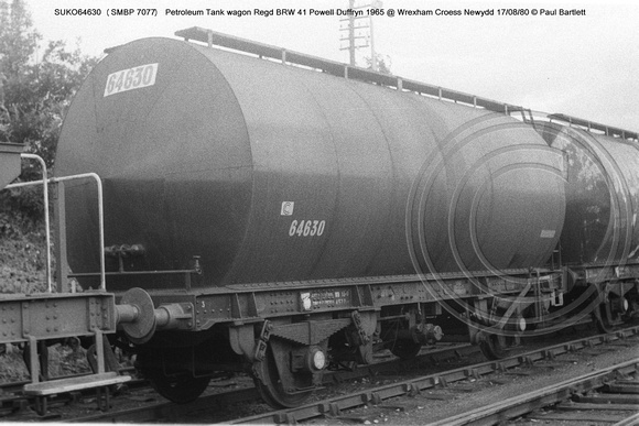 SUKO64630 tank wagon @ Wrexham Croess Newydd 80-08-17 � Paul Bartlett w