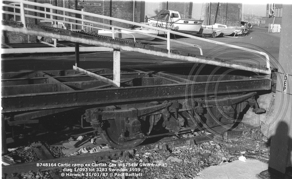 B748164 Cartic ramp @ Harwich 87-01-31 © Paul Bartlett [3w]
