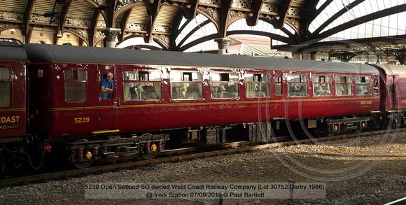 5239 Open Second SO owned West Coast Railway Company [Lot 30752 Derby 1966] @ York station 2016-09-07 © Paul Bartlett [1w]