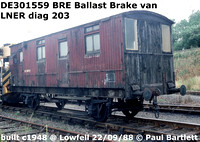 DE301559 Ballast Brake van at Low Fell 88-09-22 [4