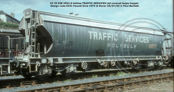 33 70 938 2052-6 TRAFFIC SERVICES Ltd @ Dover 93-07-25 © Paul Bartlett w