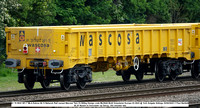 81 70 5932 261-7 MLA Ealnos 66.1t Network Rail owned Wacosa Tare 23-900kg Design code ML004A Built Greenbrier Europe 03.2022 @ York Holgate Sidings 2022-05-22 © Paul Bartlett [3w]