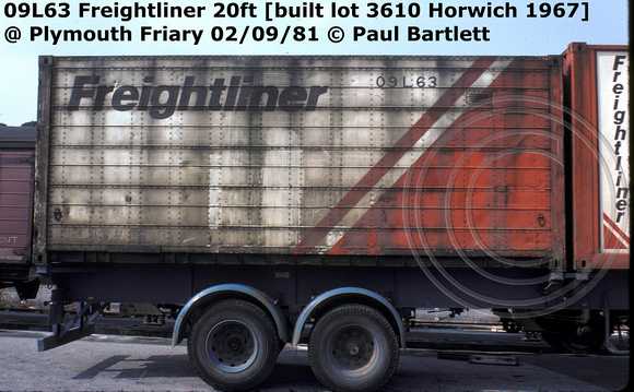 09L63 Freightliner 20ft
