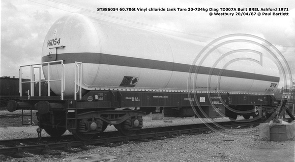 STS86054 vinyl chloride @ Westbury 87-04-20 © Paul Bartlett [2w]
