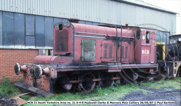 NCB 21 0-4-0 Hudswell Clarke @ Manvers Main Colliery 87-05-26 � Paul Bartlett w