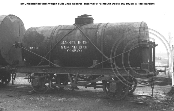 80 GAS OIL built Chas Roberts Internal @ Falmouth Docks 88-10-16 © Paul Bartlett [02w]