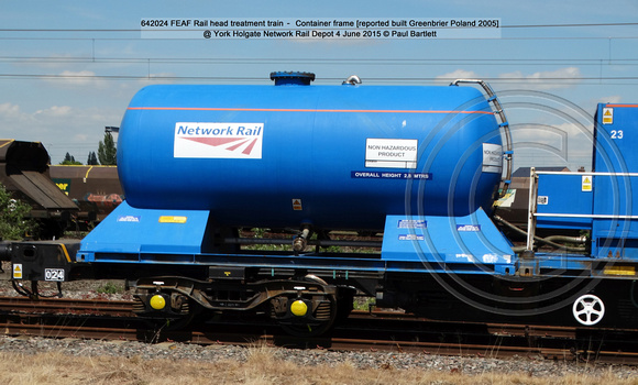 642024 FEAF Rail head treatment train – Container frame @ York Holgate Network Rail Depot 2015-06-04 © Paul Bartlett [2]
