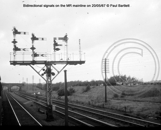 Bidirectional signals MR 67-05-20 � Paul Bartlett w
