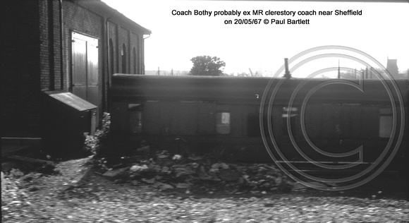 Coach Bothy near Sheffield 67-05-20 � Paul Bartlett w