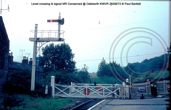 Level crossing signal MR Conserved @ Oakworth KWVR 73-08-26 � Paul Bartlett w