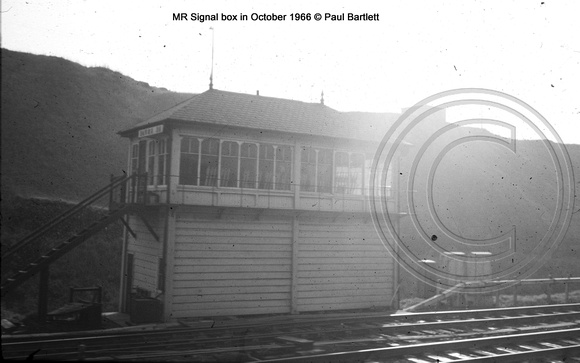 MR Signal box 66-10 � Paul Bartlett w
