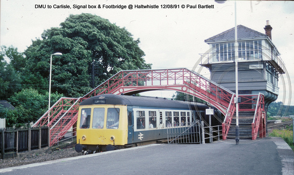 DMU, Signal box & Footbridge @ Haltwhistle 91-08-12 � Paul Bartlett w