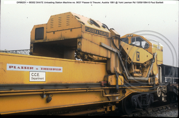 DR88201 = 88302 P & T Unloading Station @ York Leeman Rd 1984-09-15 � Paul Bartlett [4w]