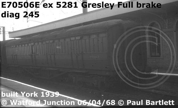 E70506E Gresley full brake @ Watford Junction 68-04-06