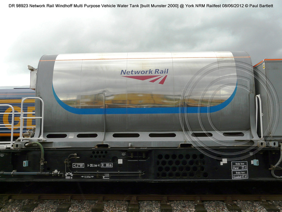 DR98923 Windhoff MPV @ York NRM Railfest 2012-06-08 � Paul Bartlett [07w]