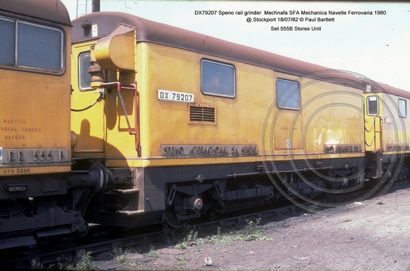 DX79207 Speno rail grinder @ Stockport 82-07-18 � Paul Bartlett [1w]