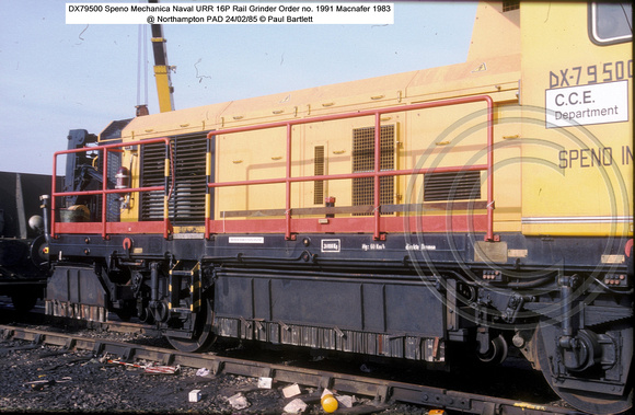 DX79500 Speno URR 16P Rail Grinder @ Northampton PAD 85-02-24 � Paul Bartlett [05w]