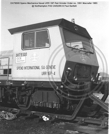 DX79500 Speno URR 16P Rail Grinder @ Northampton PAD 85-02-24 � Paul Bartlett [08w]