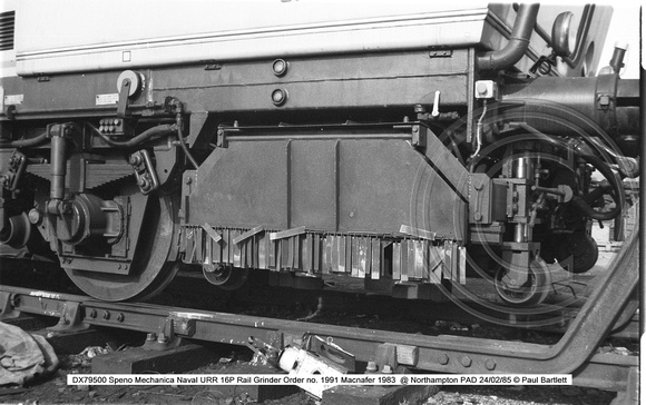 DX79500 Speno URR 16P Rail Grinder @ Northampton PAD 85-02-24 � Paul Bartlett [09w]
